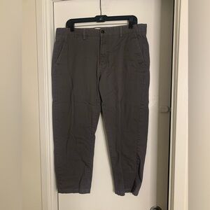 Essyshe Men’s Gray Chino Dress Pants, Slim Fit, Size 36W  / 28L, Cotton, Spandex